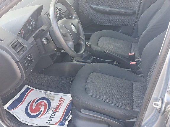 Skoda Fabia 7 of 8