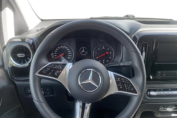 Mercedes-Benz Vito 119 6 of 12