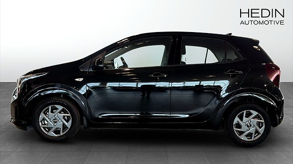 Kia Picanto 9 of 12