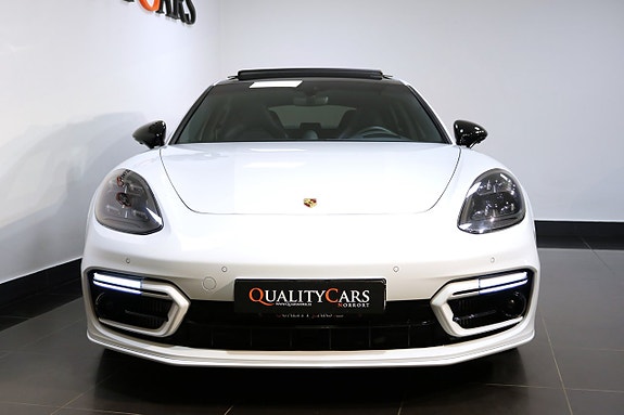 Porsche Panamera 5 of 27