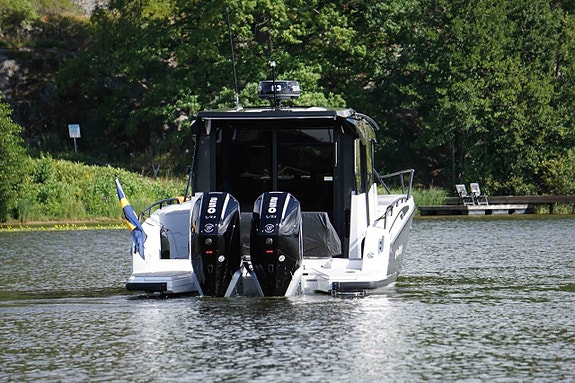Nordkapp Coupe 905, Mercury 250 - TWIN 7 of 12
