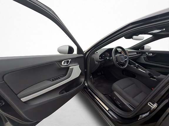 Polestar 2 11 of 30