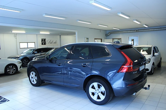 Volvo XC60 3 of 8