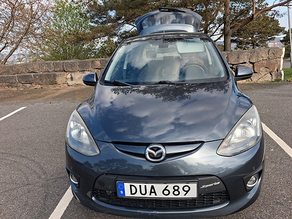 Mazda 2 4 of 11