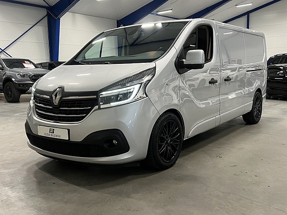 Renault Trafic 7 of 23