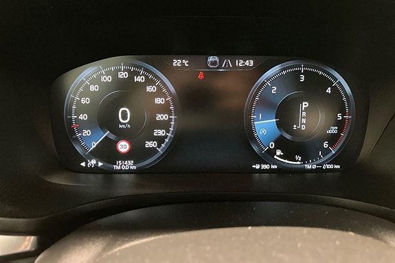 Volvo V60 15 of 30