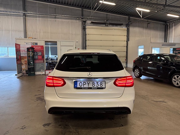 Mercedes-Benz C250 d 6 of 25