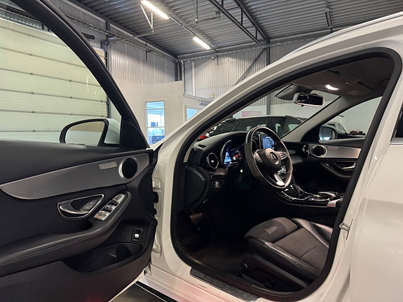 Mercedes-Benz C250 d 10 of 25