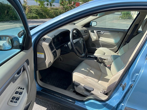 Volvo S60 11 of 12