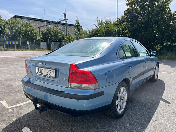 Volvo S60 6 of 12