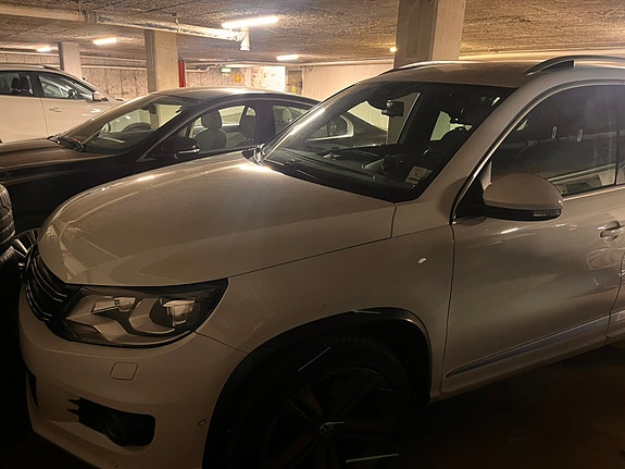 Volkswagen Tiguan 4 of 8