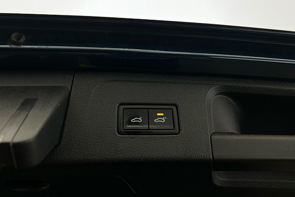 Volkswagen Passat 15 of 27