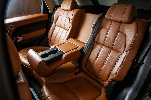 Land Rover Range Rover Sport 12 of 14