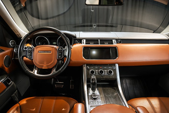 Land Rover Range Rover Sport 11 of 14