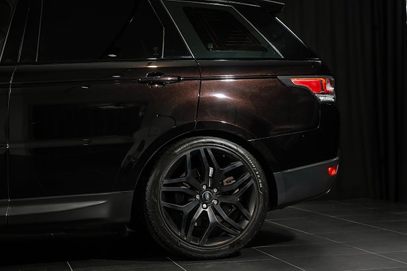 Land Rover Range Rover Sport 7 of 14