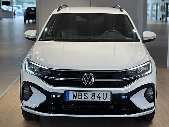 Volkswagen Taigo 2 of 13