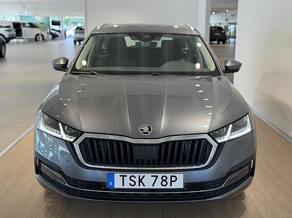Skoda Octavia 2 of 20