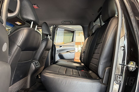 Mercedes-Benz X350 d 10 of 17
