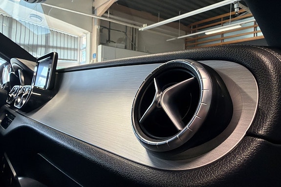 Mercedes-Benz X350 d 9 of 17