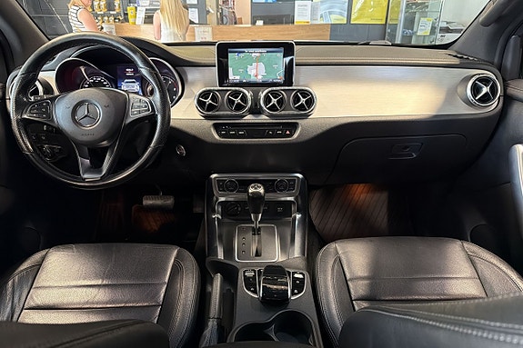 Mercedes-Benz X350 d 11 of 17