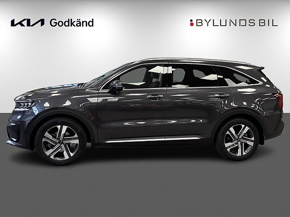 Kia Sorento 4 of 16