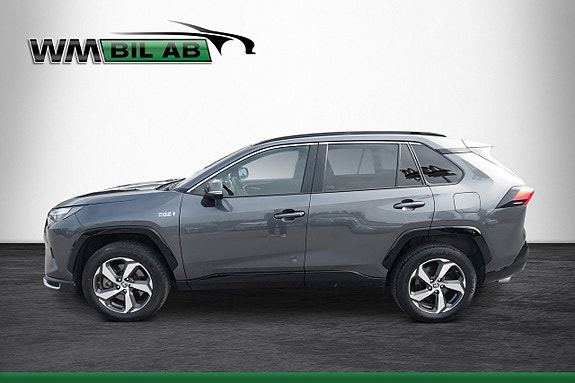 Toyota RAV4 2 of 4