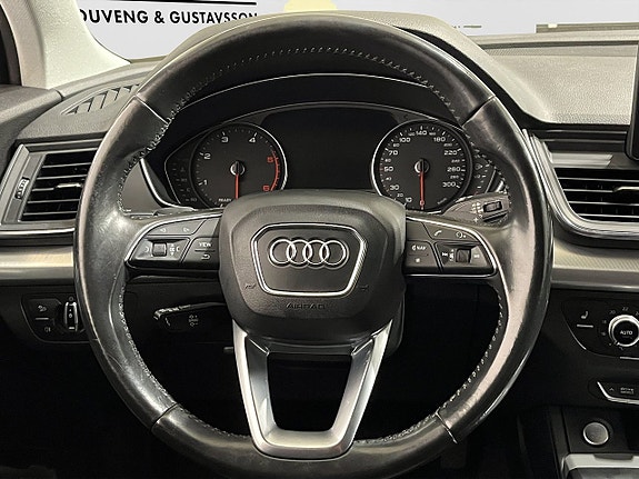 Audi Q5 14 of 19