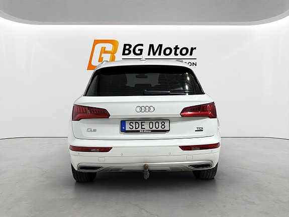 Audi Q5 5 of 19
