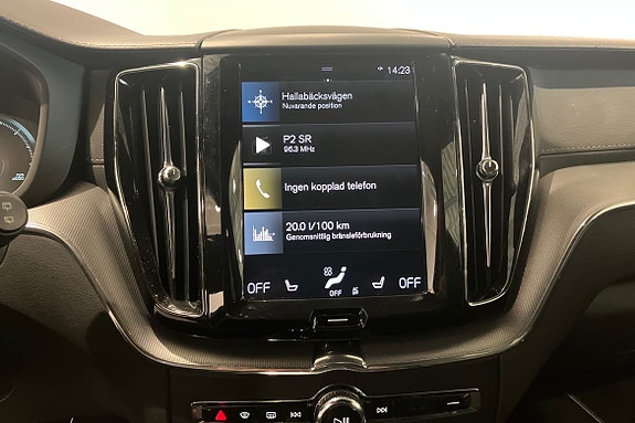 Volvo XC60 15 of 21