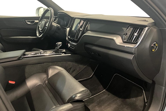 Volvo XC60 7 of 21