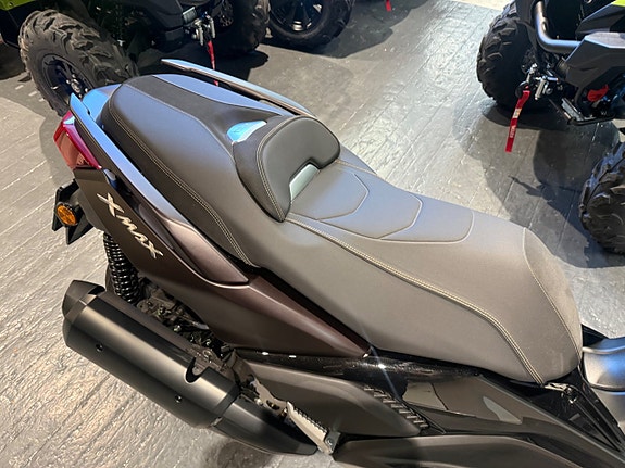 Yamaha X-MAX 300 Tech Max  Endast 7 mil 5 of 9