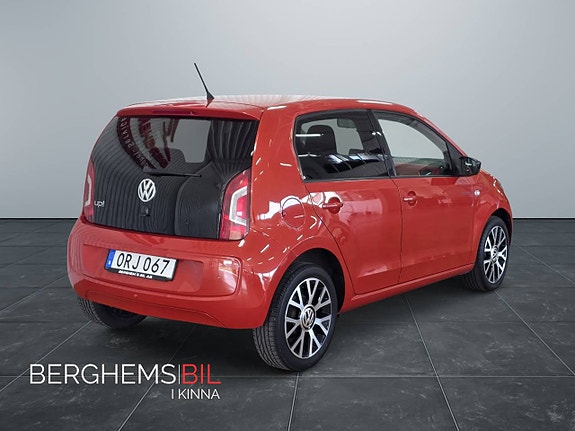 Volkswagen UP! 4 of 12