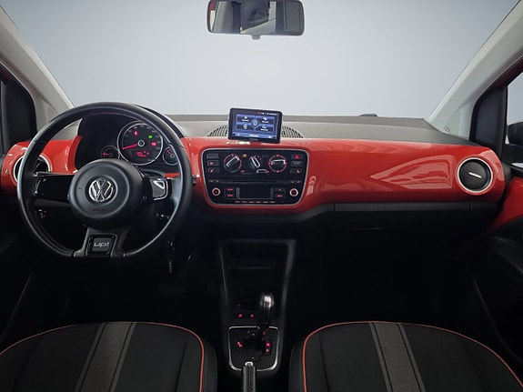Volkswagen UP! 5 of 12