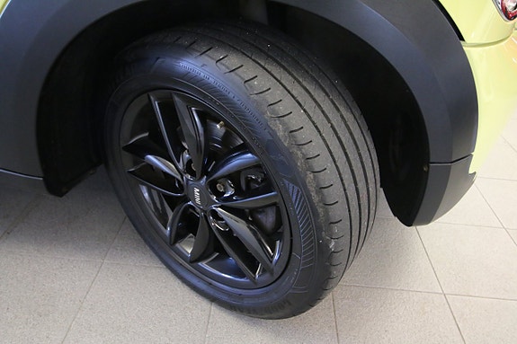 MINI Countryman Cooper D 23 of 25