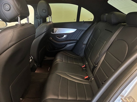 Mercedes-Benz C220 d 12 of 20