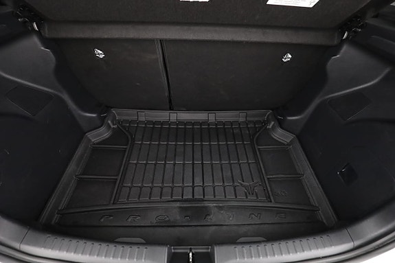 Toyota Yaris 18 of 30