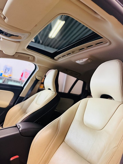 Volvo V60 16 of 22