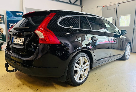 Volvo V60 9 of 22