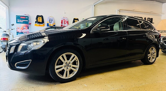 Volvo V60 3 of 22