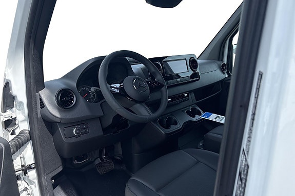 Mercedes-Benz Sprinter 311 6 of 10