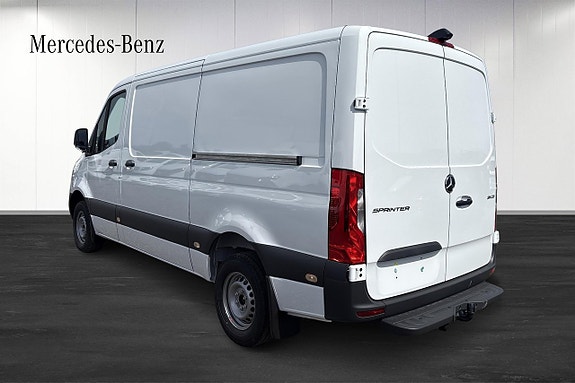 Mercedes-Benz Sprinter 311 4 of 10