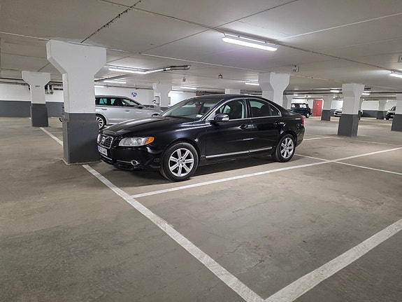 Volvo S80 9 of 13
