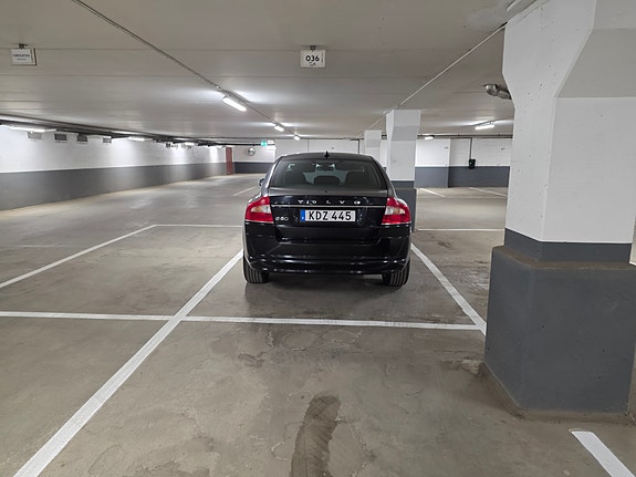 Volvo S80 5 of 13