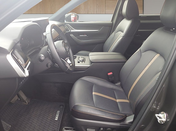 Mazda CX-60 18 of 18