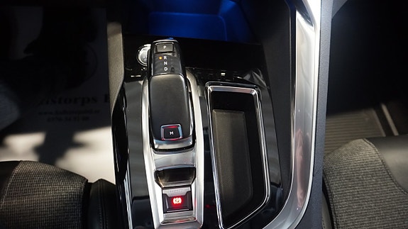 Peugeot 3008 16 of 23