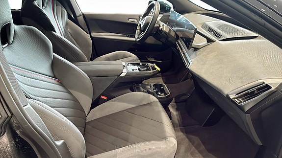 BMW iX 3 of 9
