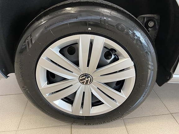 Volkswagen Caddy 5 of 12