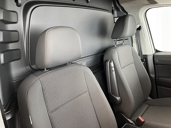 Volkswagen Caddy 8 of 12