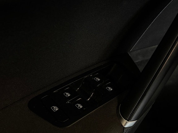 Volkswagen Golf I 14 of 27