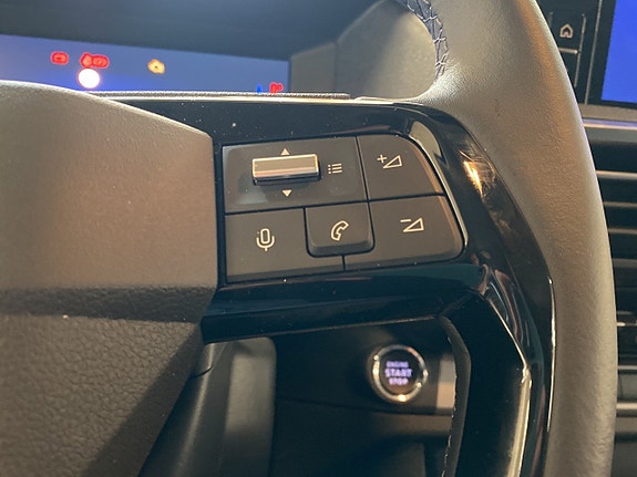 Opel Vivaro 25 of 27